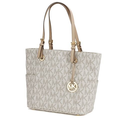 michael kors large jet set vanilla olive palm tote|Jet Set Large Leather Pocket Tote Bag .